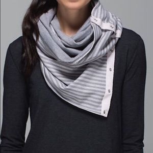 Lululemon Vinyassa Scarf